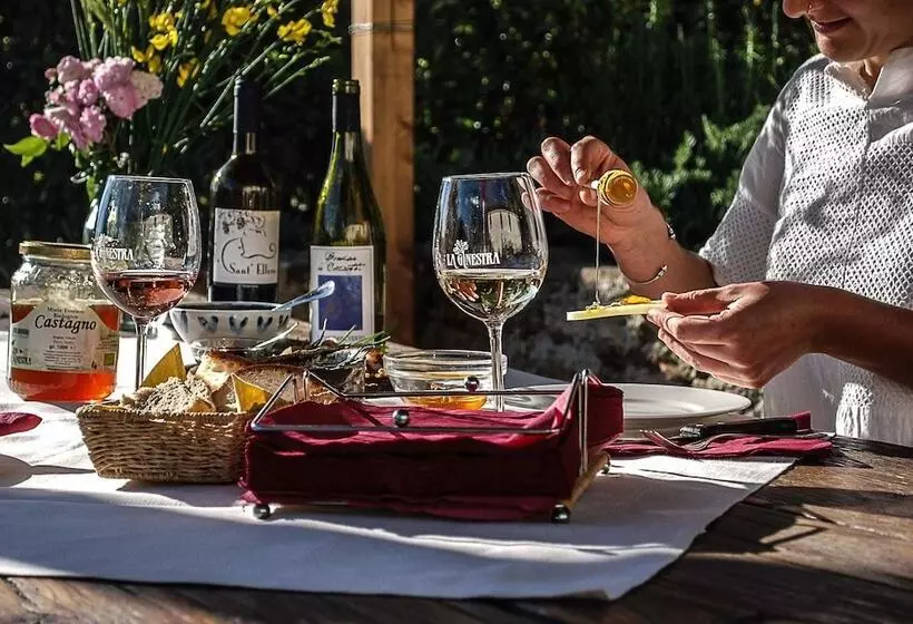هتل Bio Agriturismo La Ginestra