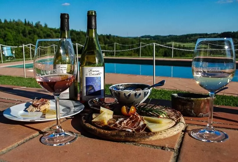 هتل Bio Agriturismo La Ginestra