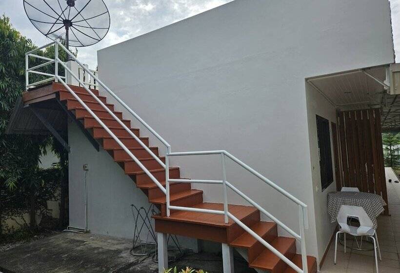 בית מלון כפרי Charming Home Resort