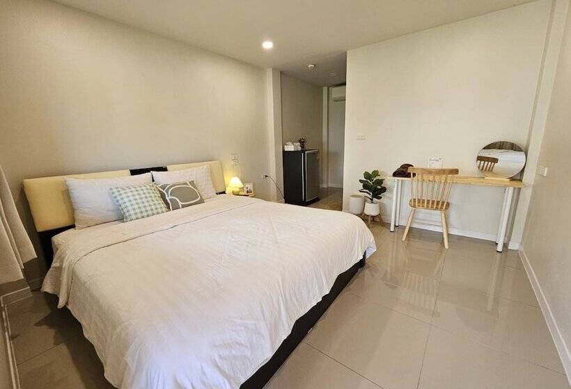 בית מלון כפרי Charming Home Resort