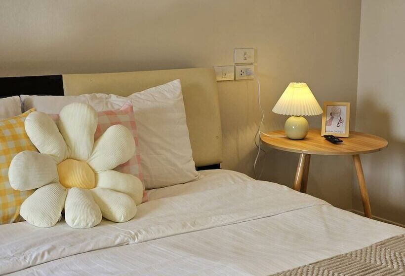 בית מלון כפרי Charming Home Resort