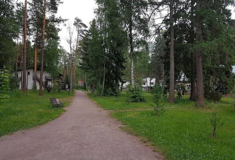 فندق Dom Tvorchestva Arkhitektor