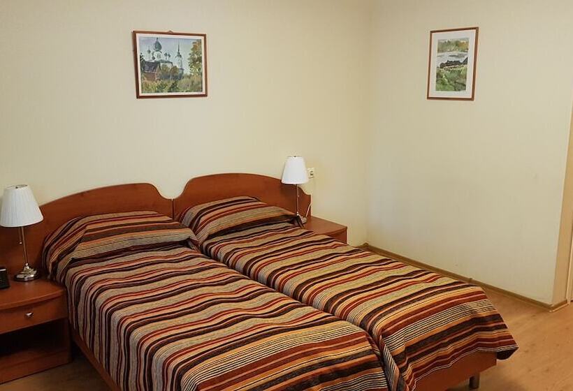 فندق Dom Tvorchestva Arkhitektor