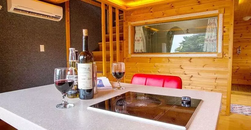 Hotelli Blue In Blue Pension