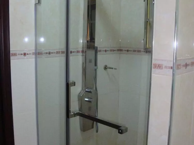 هتل Golden Zambezi Lodge