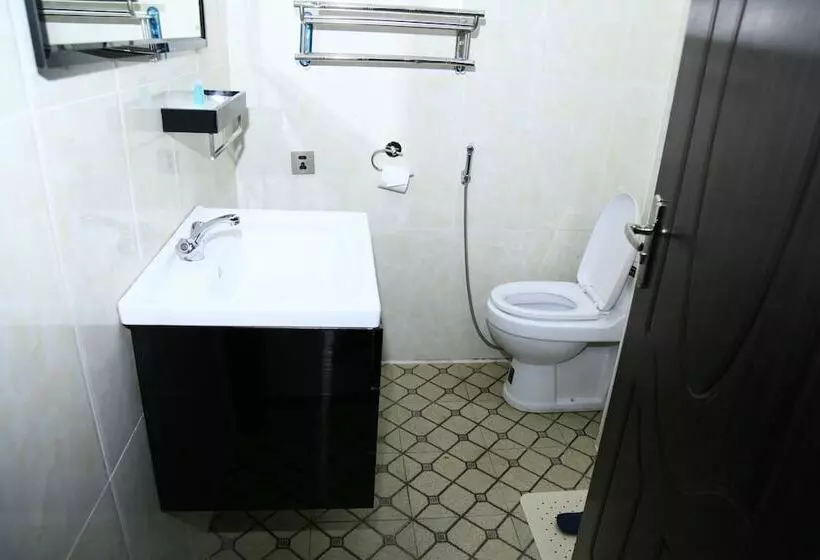 هتل Golden Zambezi Lodge