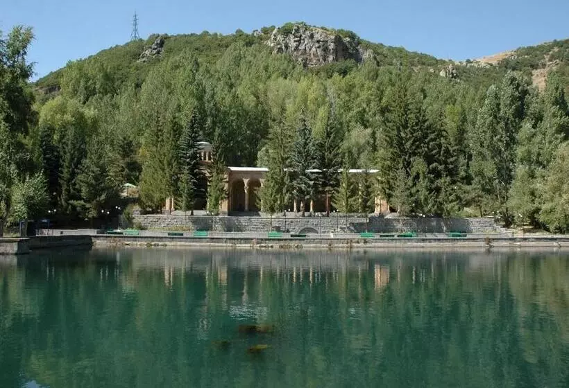 Hotelli Jermuk Ashkhar Sanatorium