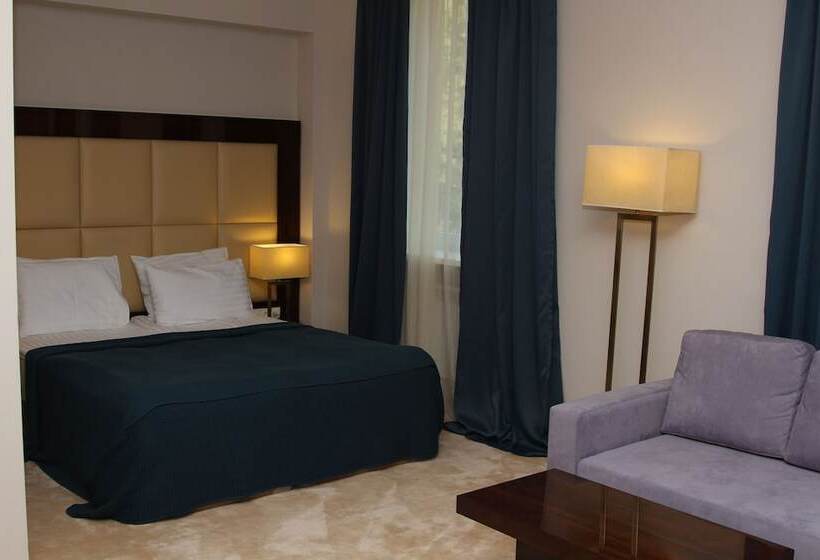 Hotel Jermuk Ashkhar Sanatorium