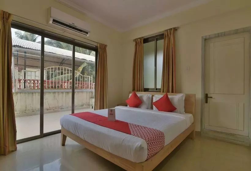 ホテル Pramila Court