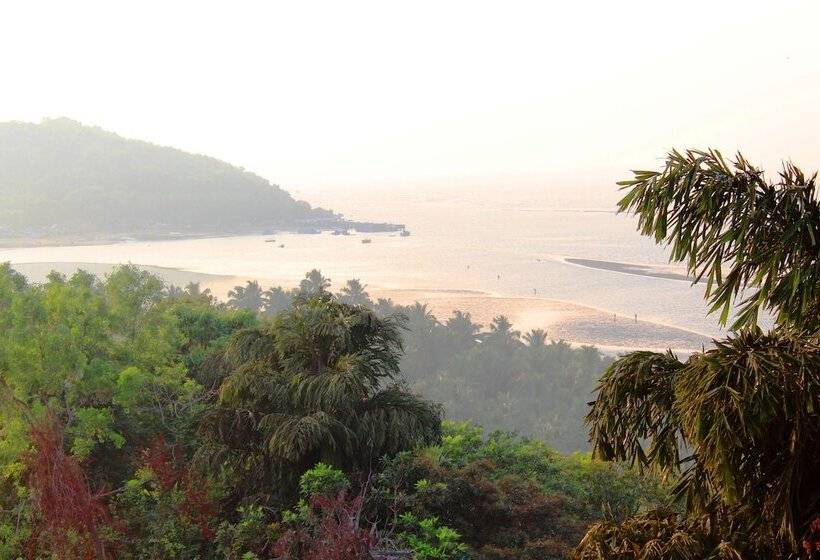 Отель Raposo Resorts