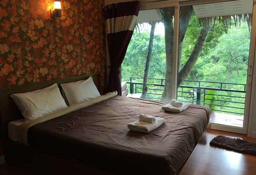 בית מלון כפרי The Triple M Mountain Resort