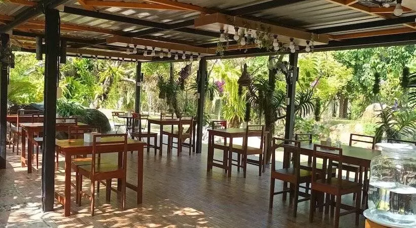 Hotelli The Triple M Mountain Resort