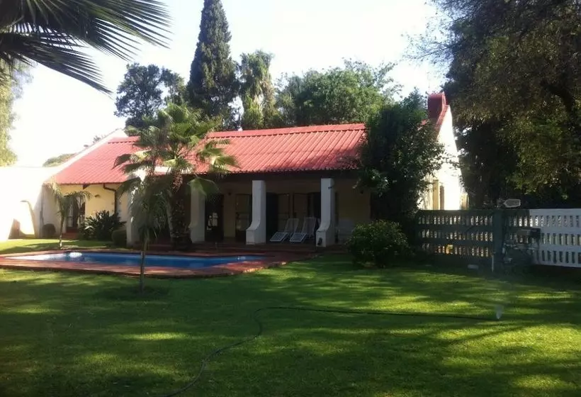 Jules Place