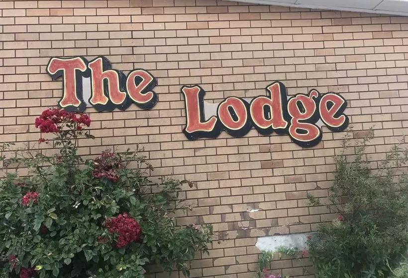 モーテル Snowy Mountains Motor Inn