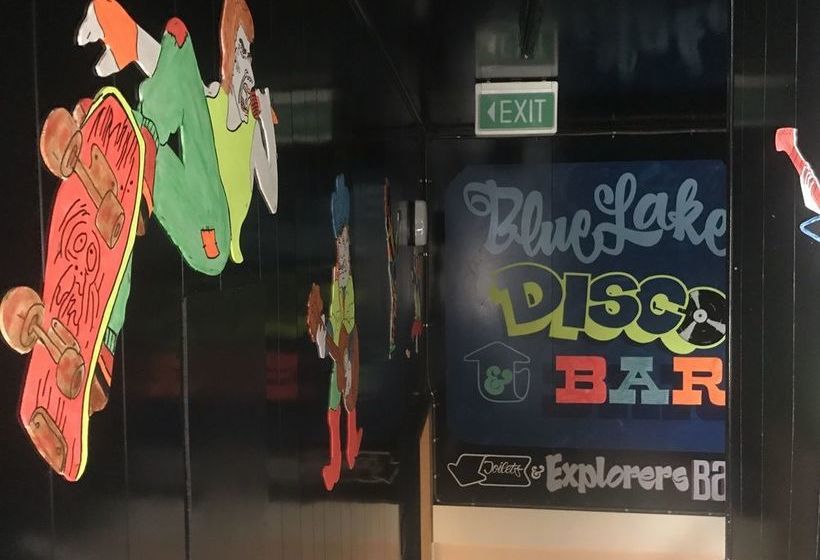 모텔 Snowy Mountains Motor Inn