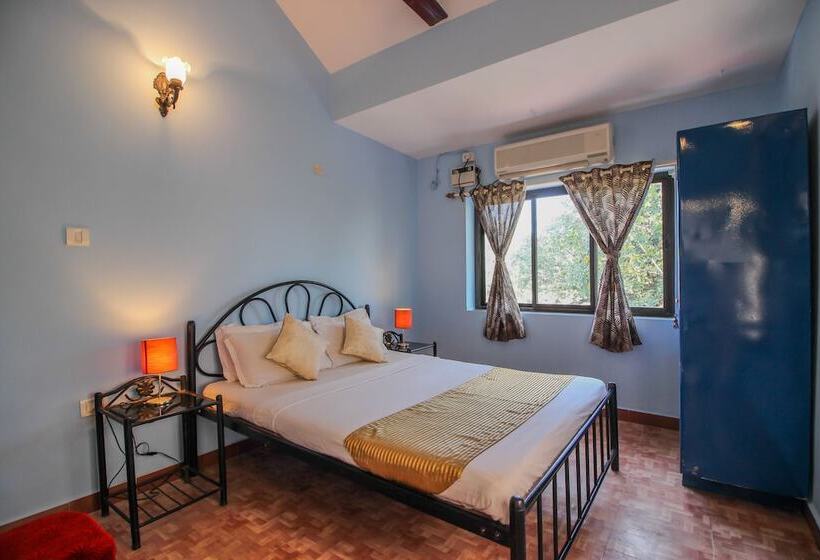 Oyo 10401 Home 4bhk Villa Assagaon