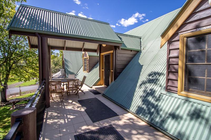 Пансион Gold Mine Guest House And Cafe