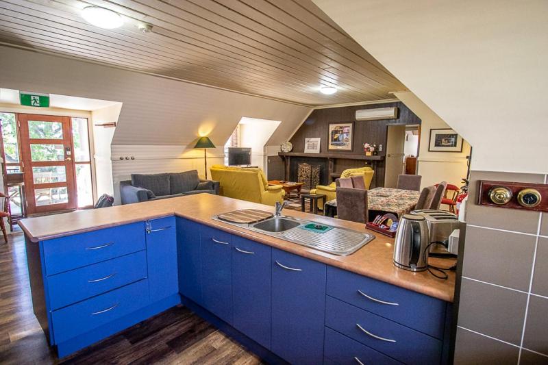 Пансион Gold Mine Guest House And Cafe