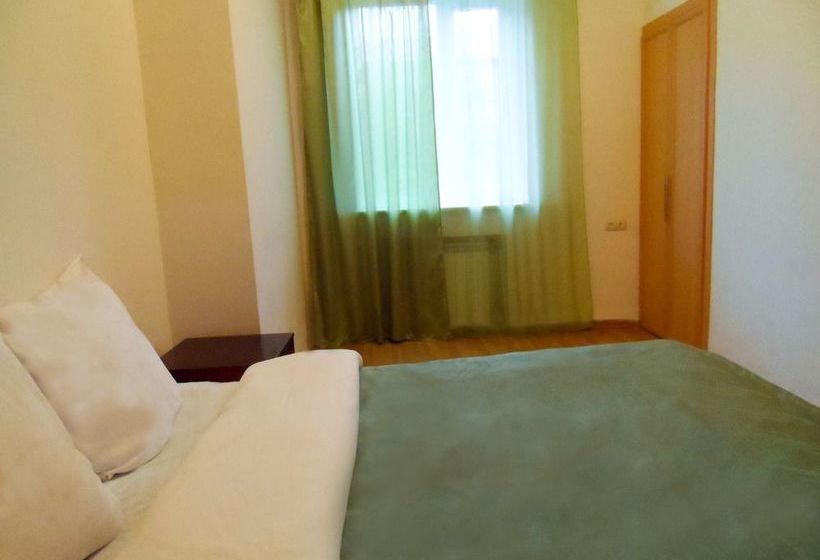 پانسیون Jermuk Guest House