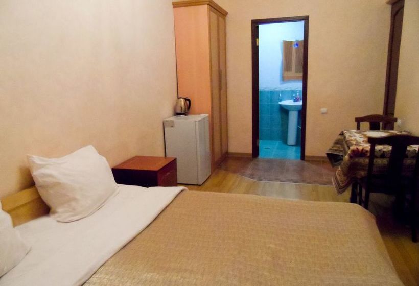 پانسیون Jermuk Guest House