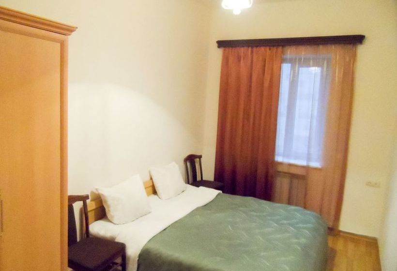 پانسیون Jermuk Guest House