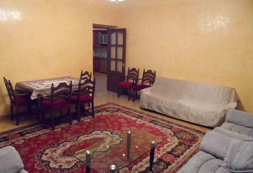 پانسیون Jermuk Guest House