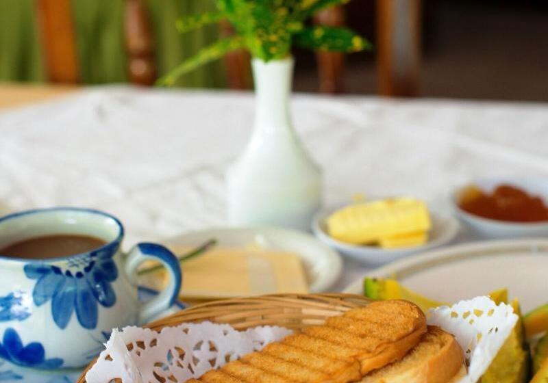 پانسیون Zerof Guest House