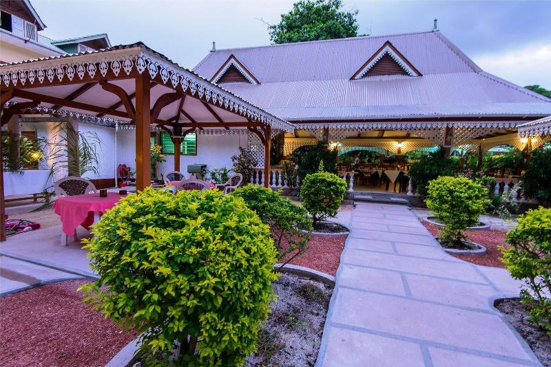 پانسیون Zerof Guest House