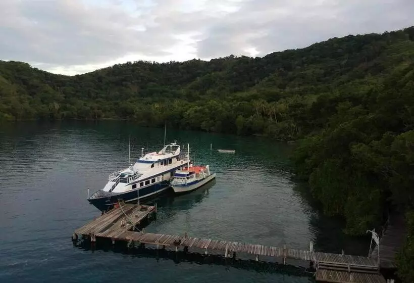 Tawali Leisure & Dive Resort