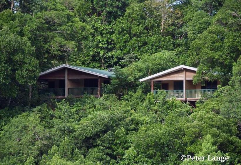 Tawali Leisure & Dive Resort