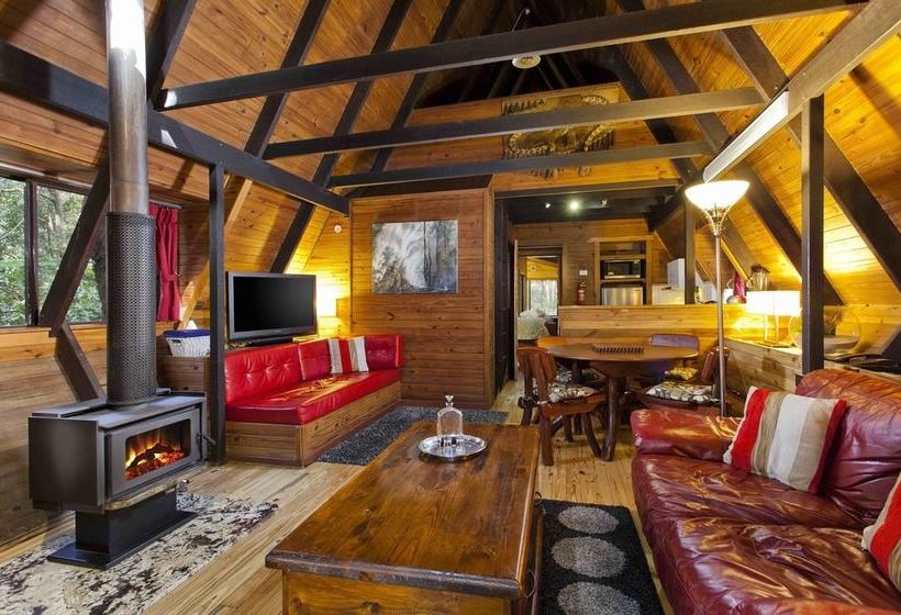 The Mouses House Rainforest Retreat