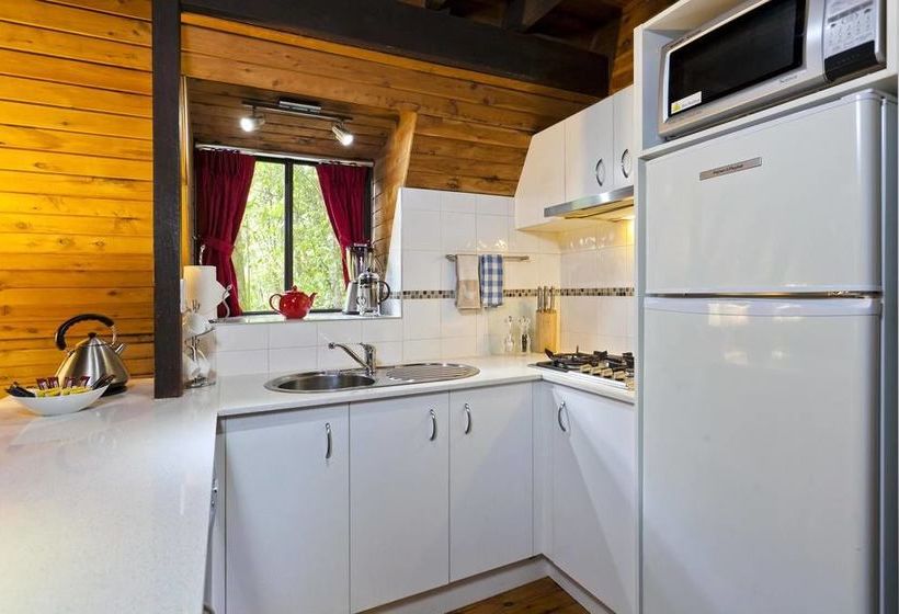 The Mouses House Rainforest Retreat