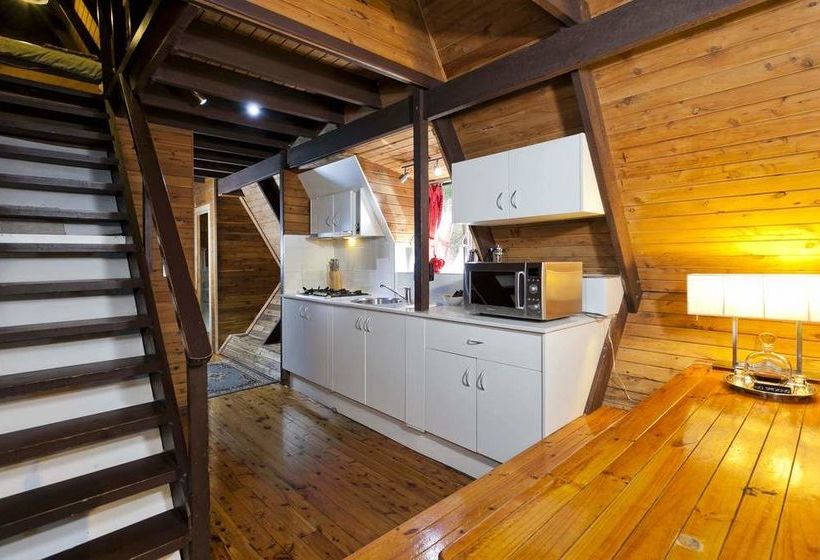 The Mouses House Rainforest Retreat