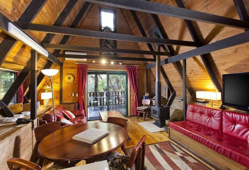 The Mouses House Rainforest Retreat