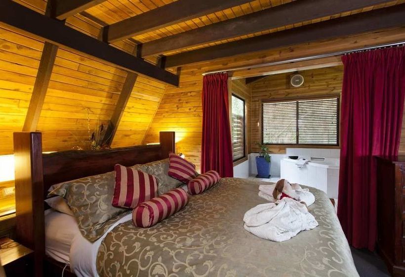 The Mouses House Rainforest Retreat