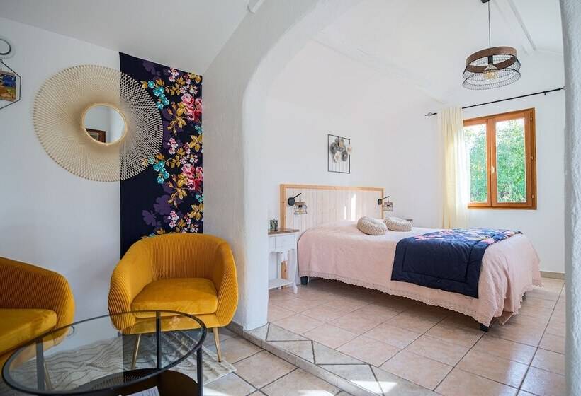 تختخواب و صبحانه A L Orée Du Pin Chambres D Hôtes