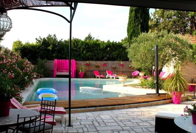 تختخواب و صبحانه A L Orée Du Pin Chambres D Hôtes