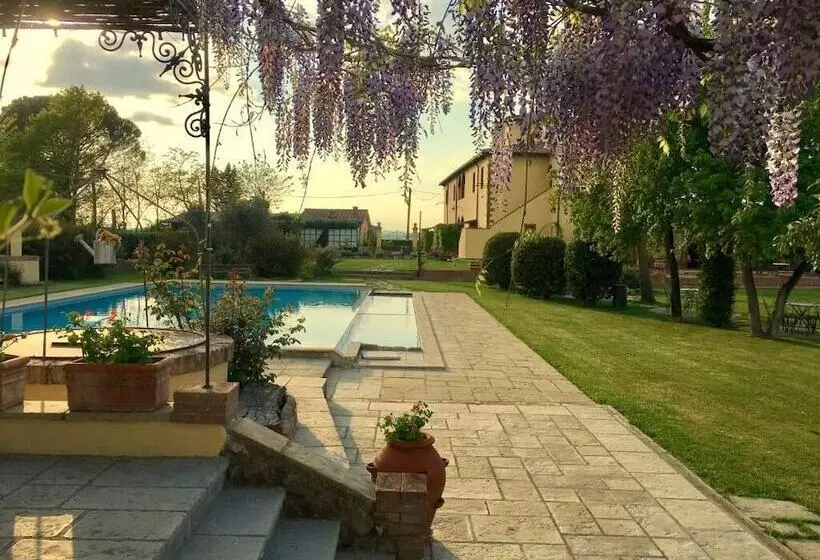 ホテル Agrisalotto