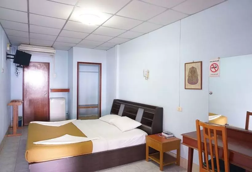 ホテル Boonchu Bangburd Resort At Chumphon