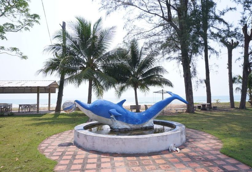 Hotel Boonchu Bangburd Resort At Chumphon