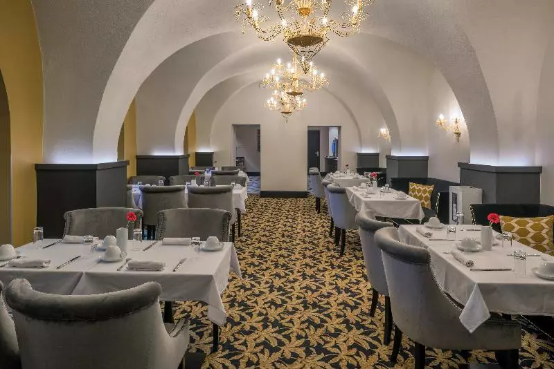 Hotel Doubletree By Hilton Carcassonne