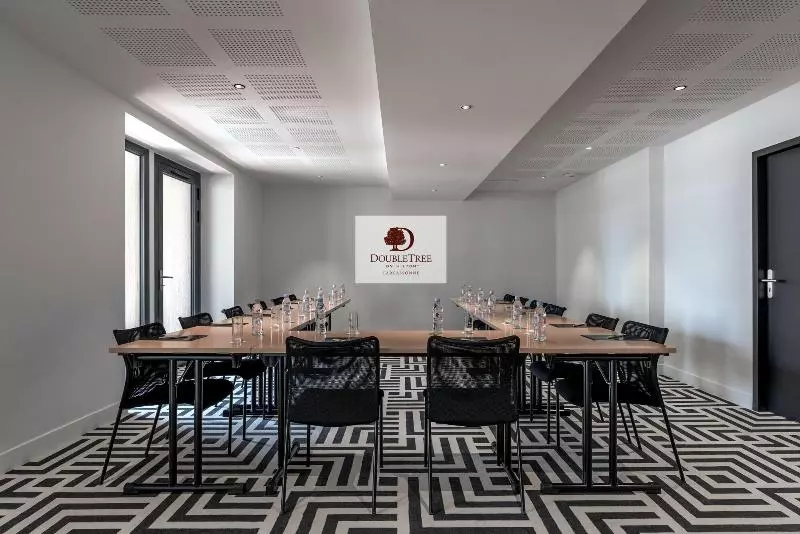 Hotel Doubletree By Hilton Carcassonne