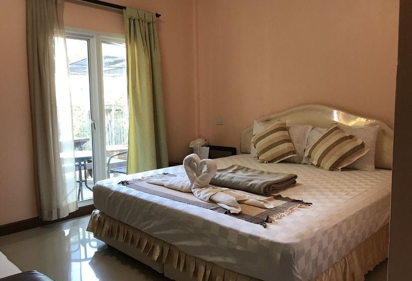 Отель Green Leaf Resort