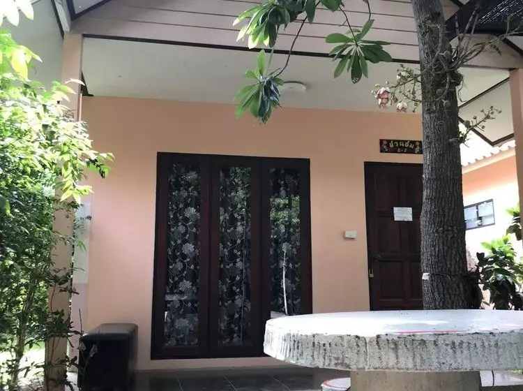 هتل Green Leaf Resort