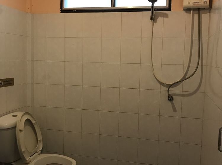 Отель Green Leaf Resort