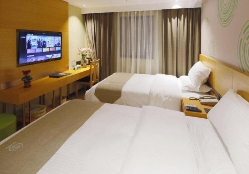 Отель Greentree Inn Shangrao Guangfeng District Huaxi Auto Trade City Business