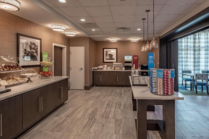 فندق Hampton Inn & Suites Dallas/plano Central