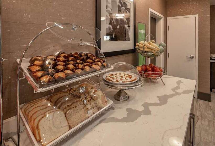 فندق Hampton Inn & Suites Dallas/plano Central