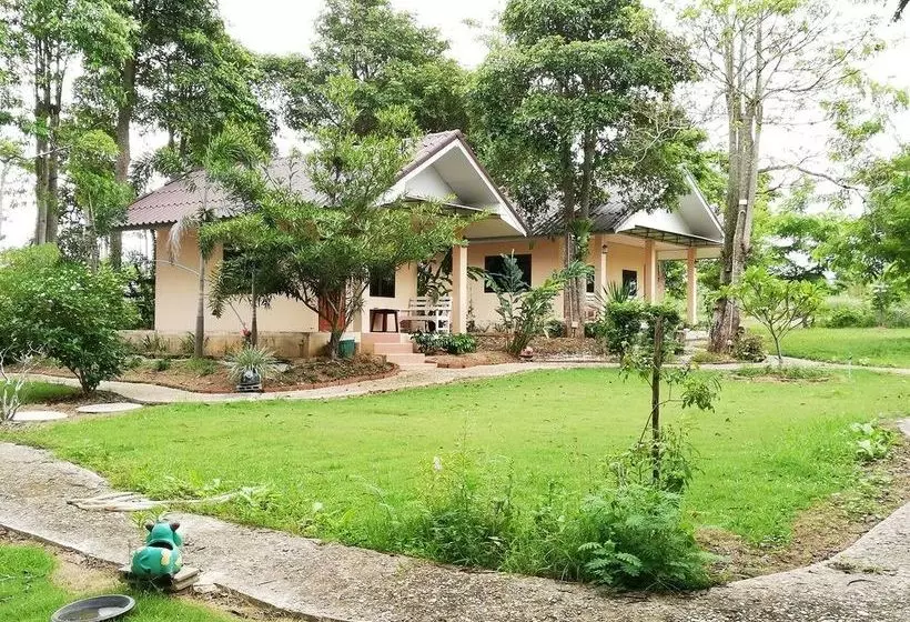 Hotelli Napadol Resort