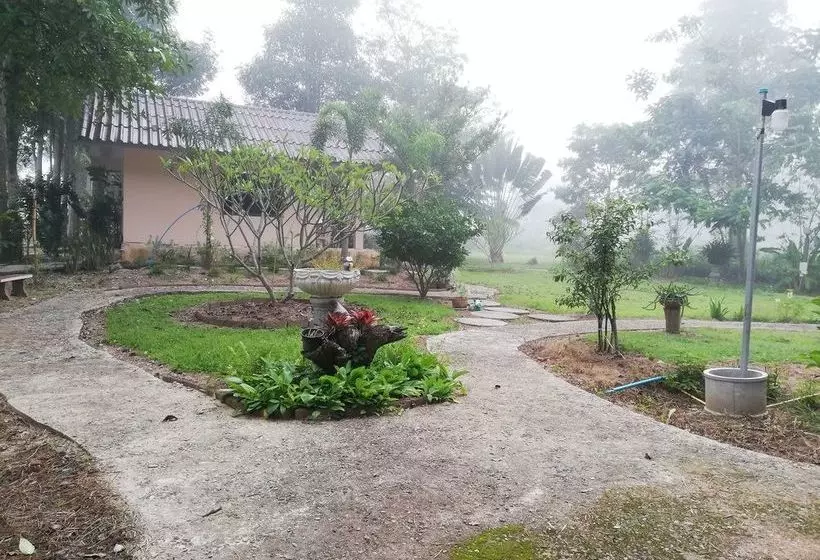 Hotelli Napadol Resort